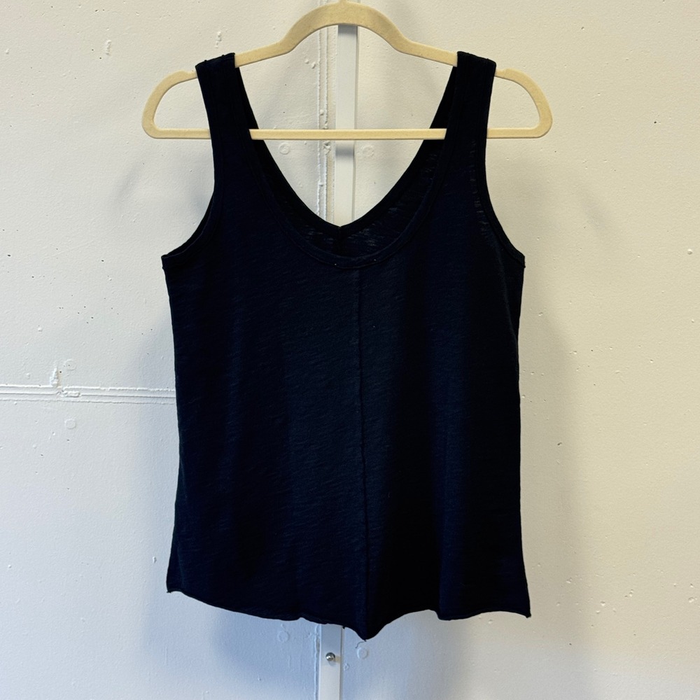 Leallo Women's Jennie Tank with Front Seam Cottn Medium Minimalist Relaxed Fit